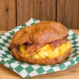 #6 Bomba Sandwich